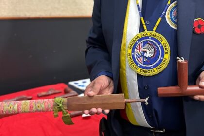 a-sacred-pipe-returns-to-whitecap-dakota-first-nation-after-135-years