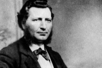 regina-vigil-walk-marks-140th-anniversary-of-execution-of-louis-riel