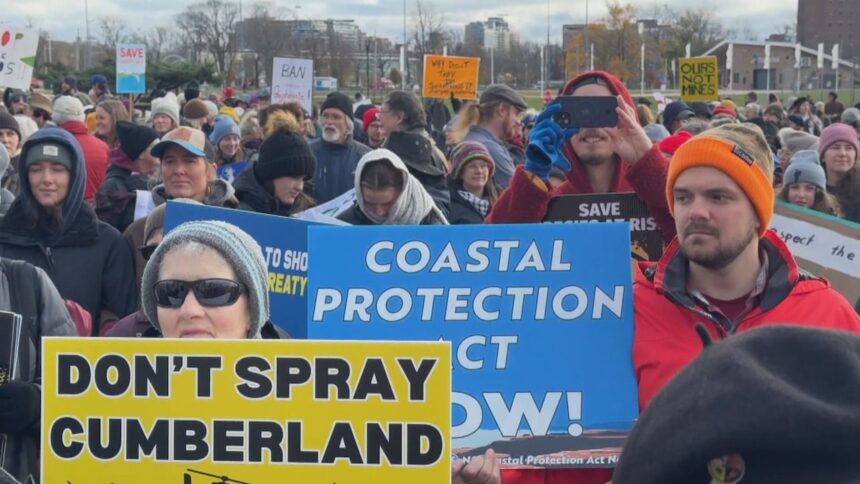 hundreds-gather-at-halifax-rally-to-call-for-better-environmental-protection-in-nova-scotia