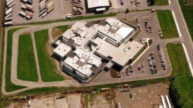 ex-jail-guard-in-port-coquitlam,-bc.,-pleads-guilty-to-breach-of-trust-related-to-contraband