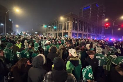 fans-flood-downtown-regina-after-roughriders-win-grey-cup