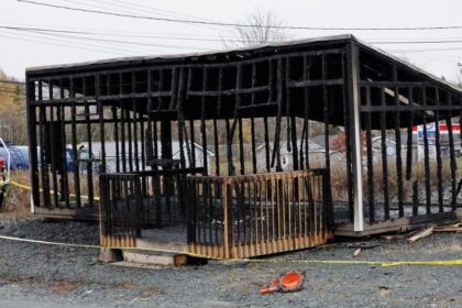 fire-guts-structure-on-caldwell-road-in-cole-harbour