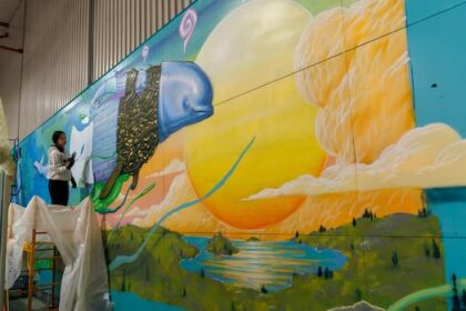 street-art-meets-inuit-culture-in-new-kuujjuaq,-que.-mural