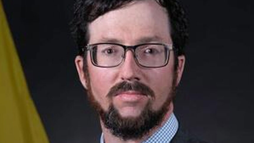 john-main-selected-as-nunavuts-first-non-inuk-leader