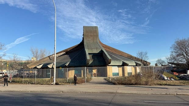 thunderbird-house-getting-long-awaited-repairs-after-months-long-protest