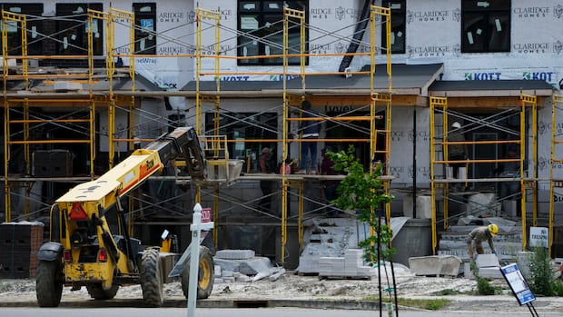 ottawa-expects-to-lose-out-on-provincial-housing-money-for-2nd-straight-year