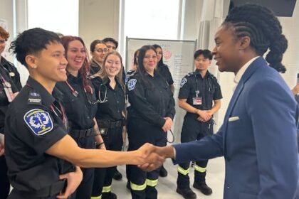 manitoba-celebrates-new-paramedic-students-after-entry-prerequisites-dropped
