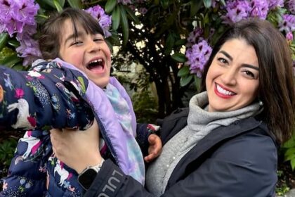 ‘heartbreaking’:-funeral-held-in-squamish-for-8-year-old-girl-who-died-after-balcony-fall