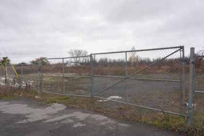 what-happened-behind-the-scenes-before-the-city’s-pursuit-of-a-landfill-site-went-public
