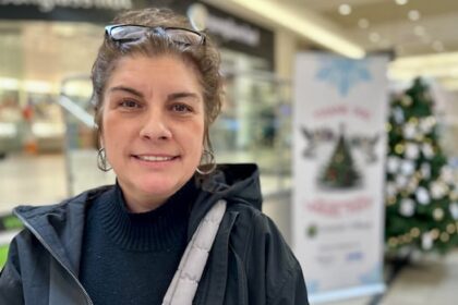 buy-canadian-could-take-a-backseat-to-cost-and-convenience-this-christmas