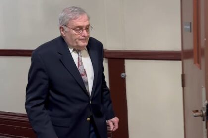 retired-dentist-accused-of-slapping-child-patients-decades-ago-acquitted-of-assault