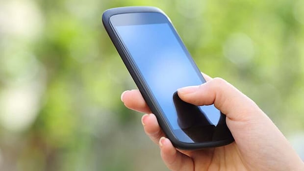 teen-girl-charged-after-winnipeg-police-say-she-stabbed-man-who-sold-her-a-cellphone