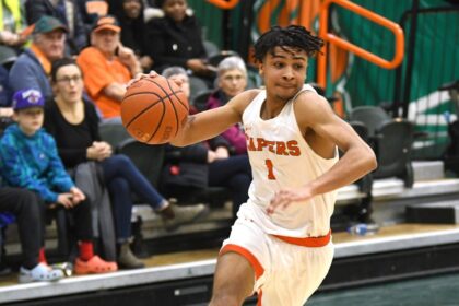 university-basketball:-comeback-win-for-capers