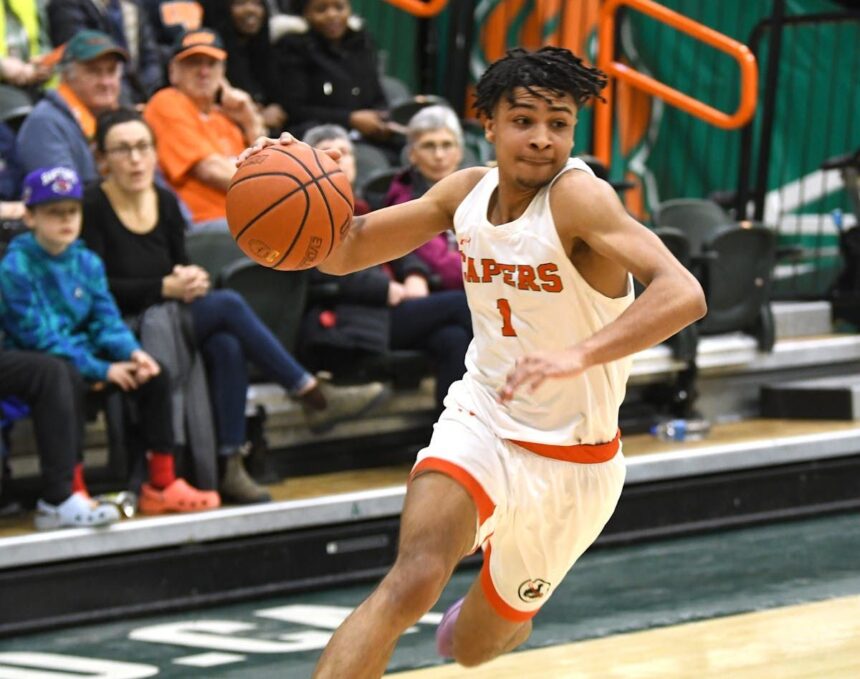 university-basketball:-comeback-win-for-capers