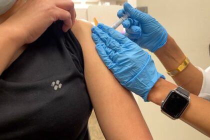 health-officials-urge-islanders-to-get-flu-shots,-despite-uncertainty-around-developing-strain