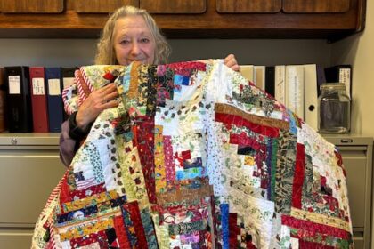 ‘outpouring-of-love’:-flin-flon-crafters-gather-quilts-for-denare-beach-families-who-lost-homes-to-wildfire