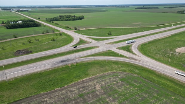 other-intersections-see-more-collisions,-traffic-than-carberry-bus-crash-site-slated-for-$100m-overpass