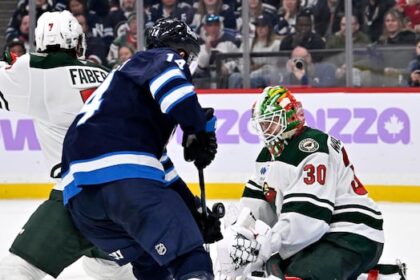 winnipeg-jets-blanked-3-0-by-minnesota-wild-as-november-losses-pile-up