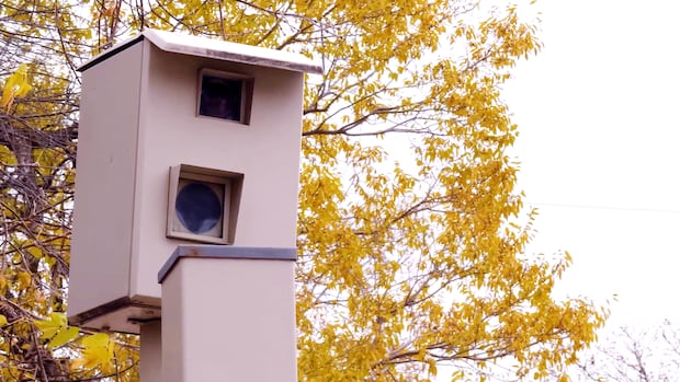 red-light-cameras:-is-there-a-better-way-to-slow-speeders-and-reduce-accidents-in-winnipeg?