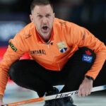 gushue,-dunstone-improve-to-3-0-at-canadian-olympic-curling-trials