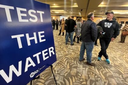 sio-silica-holds-open-house-amid-2nd-effort-to-get-sand-mining-licence-in-rm-of-springfield