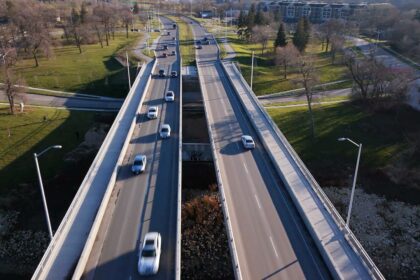 why-do-bridges-get-slippery-first-in-cold-weather?
