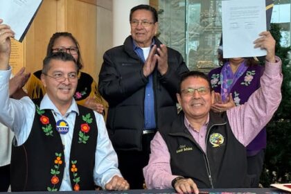 yellowknives-dene-and-tlichǫ-government-sign-mou-to-take-lead-on-arctic-security-corridor