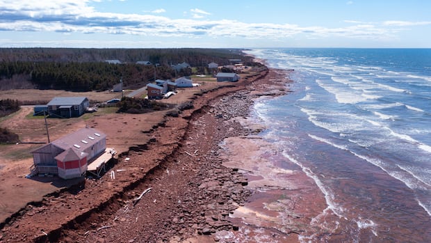 federal-cuts-to-climate-related-funding-are-the-wrong-move,-according-to-these-islanders