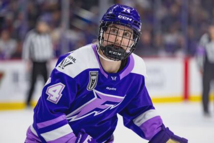 abby-hustler-becomes-1st-islander-to-play-in-pwhl