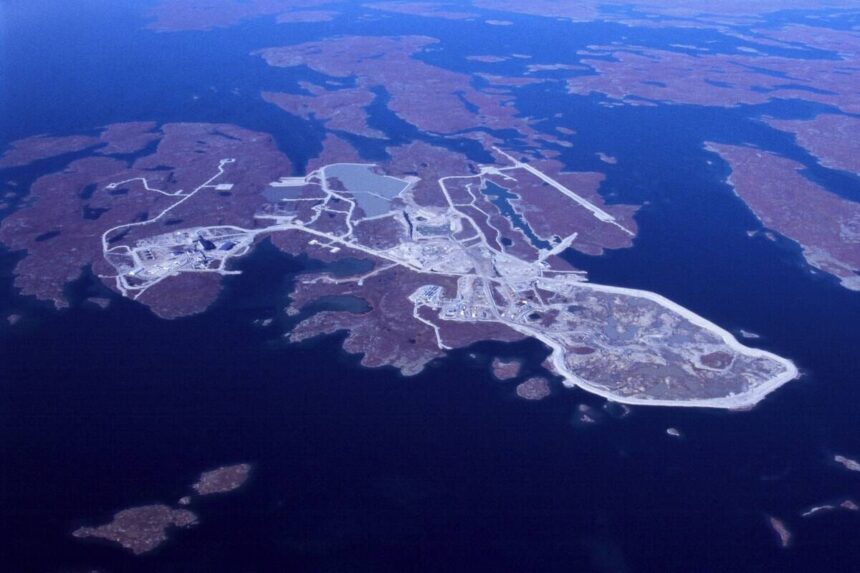 diamond-prices-expected-to-climb,-analyst-says