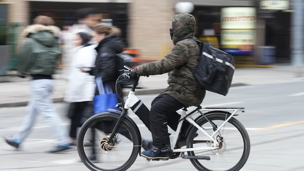 coroner’s-office-calls-for-clearer-definition-of-e-bikes-in-ontario