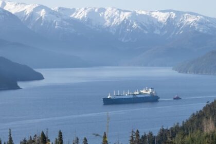 two-key-north-coast-bc.-leaders-meet-with-alberta-premier-ahead-of-federal-pipeline-mou