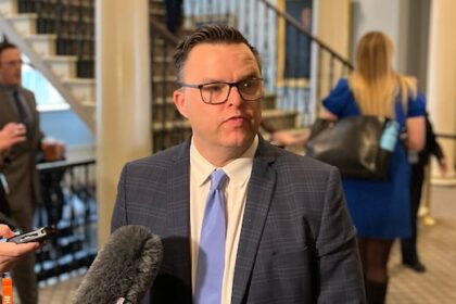 ns.-education-minister-says-he’s-‘disgusted’-by-online-predators-in-wake-of-recent-incident