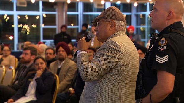 vancouver-police-ask-residents-to-be-vigilant,-report-extortion-as-cases-rise-elsewhere