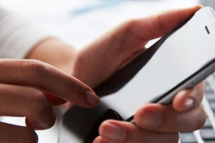 manitoba-health-links-service-adding-doctors-to-offer-advice-around-the-clock