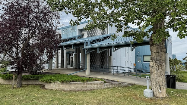 4-months-after-losing-its-building-inspector,-this-northeast-bc.-city-still-cant-find-a-replacement