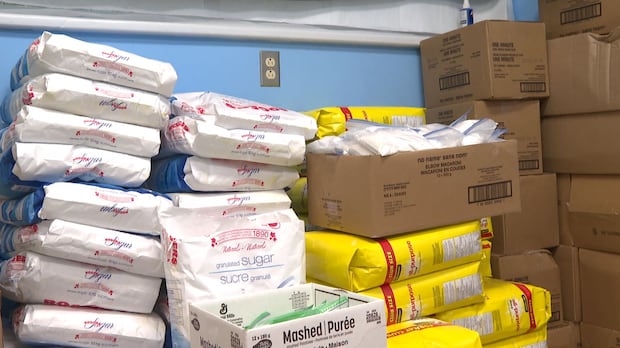 new-food-bank-opens-in-kugluktuk,-nunavut