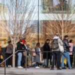 ‘tis-the-season-for-holiday-shopping.-but-are-canadian-products-on-the-list?