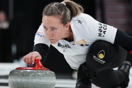 homan-survives-black’s-last-rock-attempt-to-take-game-1-of-women’s-olympic-curling-trial-final