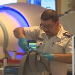 new-scanner-at-winnipeg-airport-means-some-passengers-won’t-have-to-unpack-liquids,-laptops