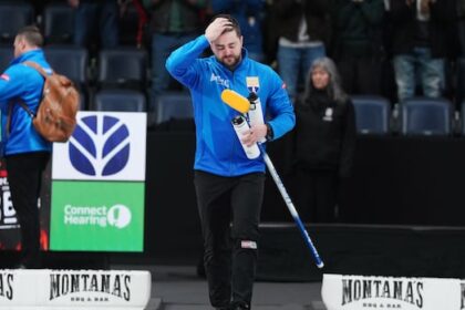 winnipeg’s-matt-dunstone-falls-to-brad-jacobs-in-canadian-curling-trials-final