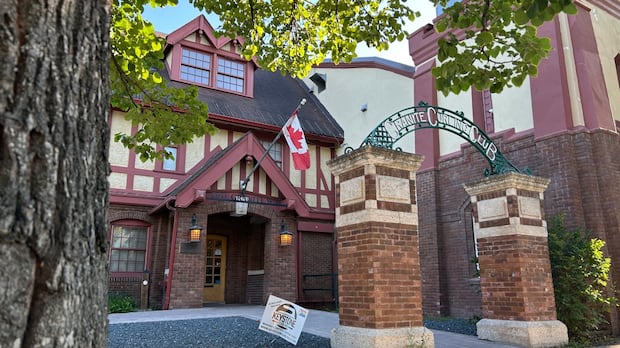 ndp-slow-to-cut-manitoba’s-provincially-imposed-reins-on-the-economic-horse-that-pulls-the-social-cart