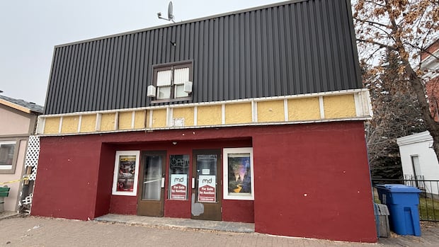 owner-says-hell-lower-price-after-failed-auction-for-ituna,-sask.,-theatre