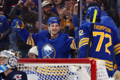 norris-returns-to-sabres-lineup,-records-3-points-in-5-1-triumph-over-jets