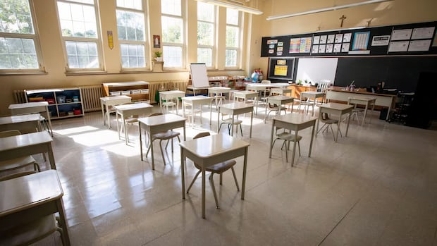 ontario-to-review-standardized-testing-approach,-saying-math-improvement-too-slow