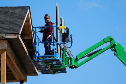 ottawa’s-zoning-overhaul-should-drive-density,-not-3-storey-‘mansions,’-councillor-says