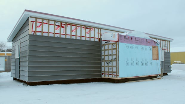 building-better-homes-key-to-fixing-indigenous-housing-crisis,-says-report