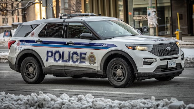 youths-wielded-stun-guns,-hurled-slurs-during-bus-stop-attack,-police-say