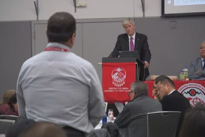 natural-resources-minister-takes-heat-from-bc.-chiefs-over-potential-west-coast-pipeline