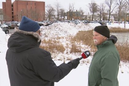 for-the-love-of-ducks:-pei.-man-renews-call-for-government-to-remove-dirty-snow-pile-by-governor’s-pond